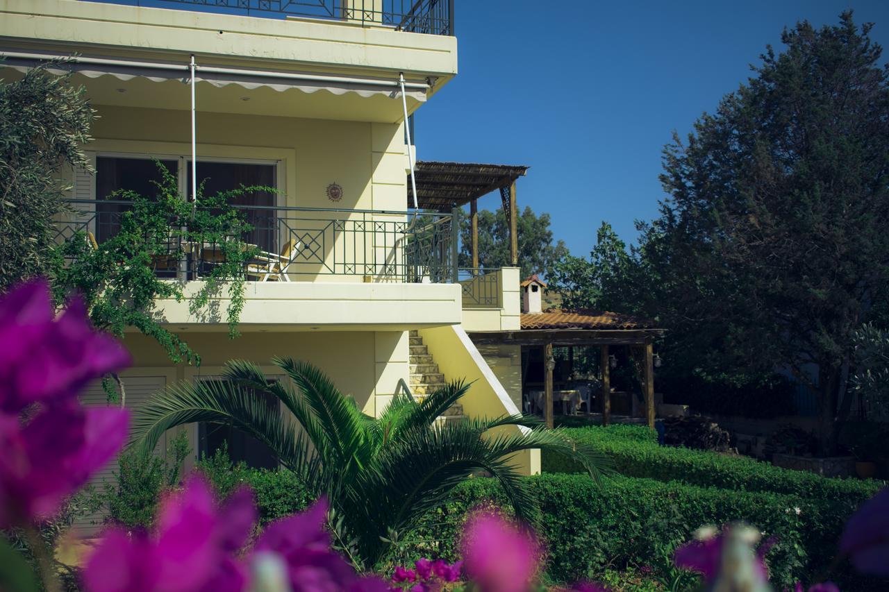 Hostal Anavyssos Garden House Palaiá Fókaia Exterior foto